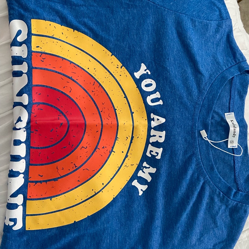 “You are my sunshine” graphic tee! size small/med